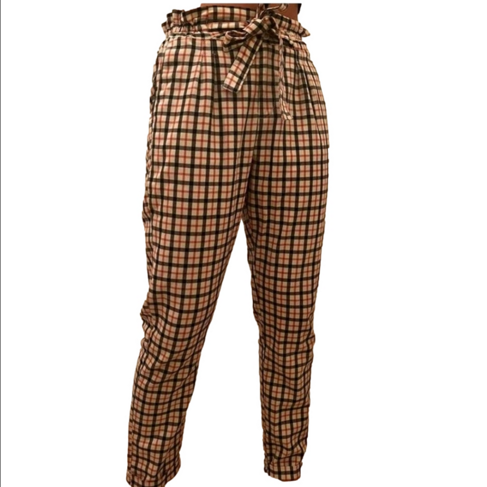 Almost Famous Rust Cream & Black Plaid Paper Bag High-Waisted Taper Ankle Pant L